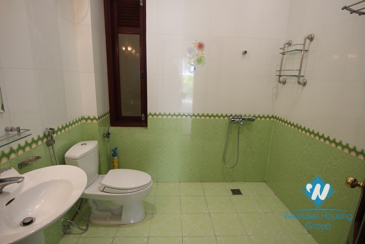 Spacious swimming pool house for rent in Tay Ho